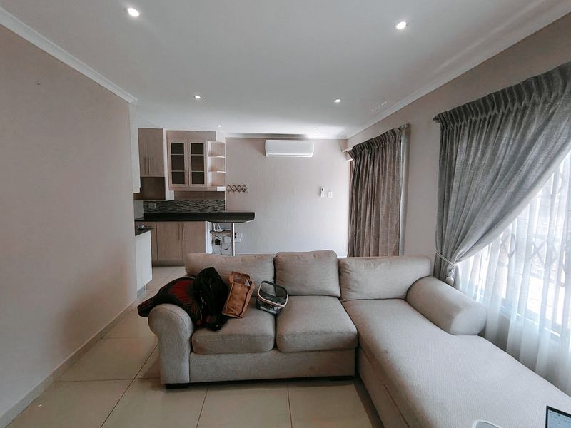 TOTALLY RENOVATED - MOVE INTO LUXUARY - Photo 3