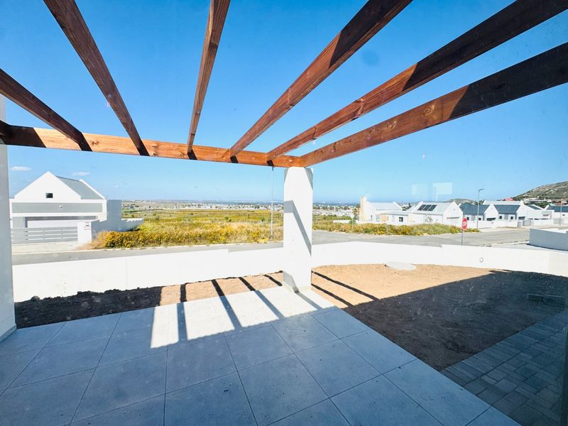 House For Sale in Welgedaan Estate, Saldanha - Photo 5