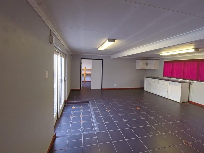 House For Sale in Brooklyn, Pretoria - Photo 5