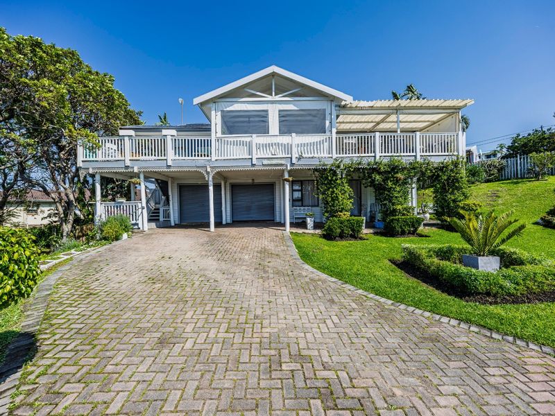 House For Sale in Sunrise On Sea, East London - Photo 2