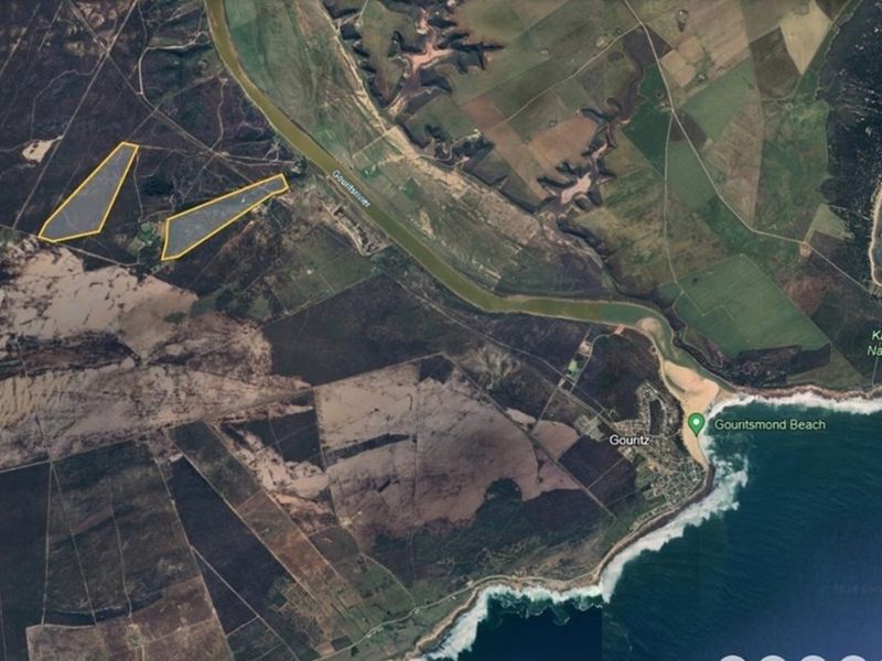 Aerial view showing the property location relative to the Gouritz River and Gouritsmond Beach coastline.