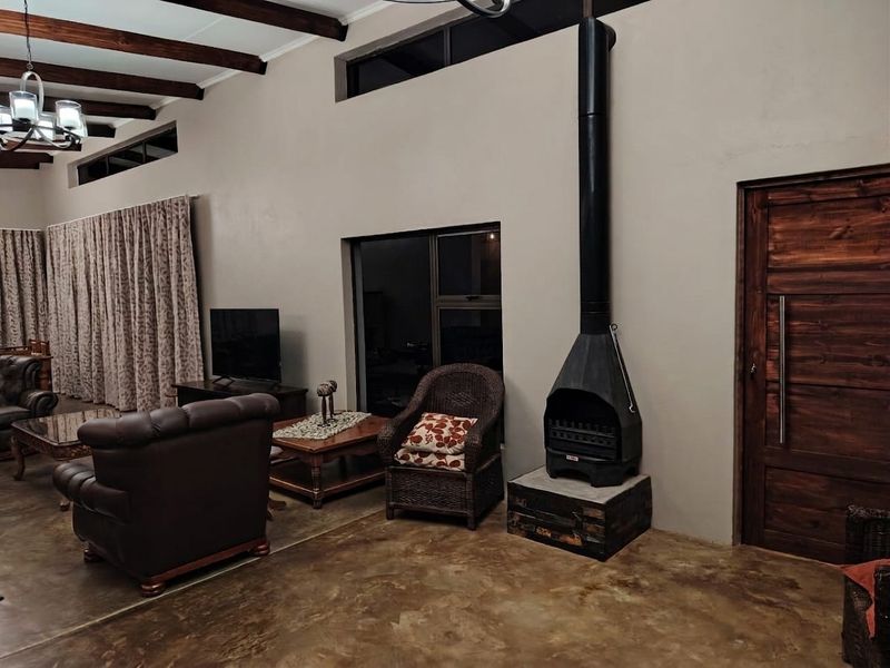 46-Hectare Nut Farm with Modern Home, Solar Power and Mountain Views - Photo 10