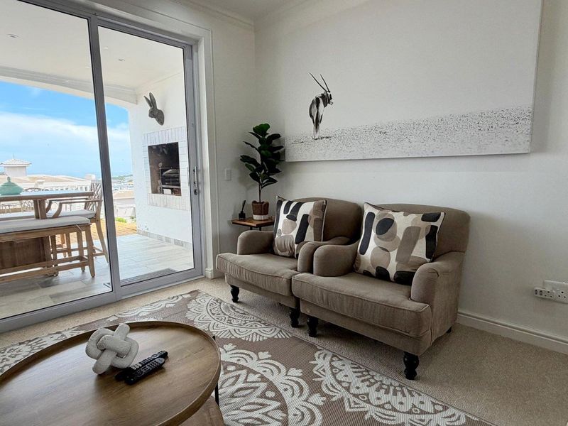 3 Bedroom Townhouse, Pinnacle Point Estate, Mossel Bay - Photo 10