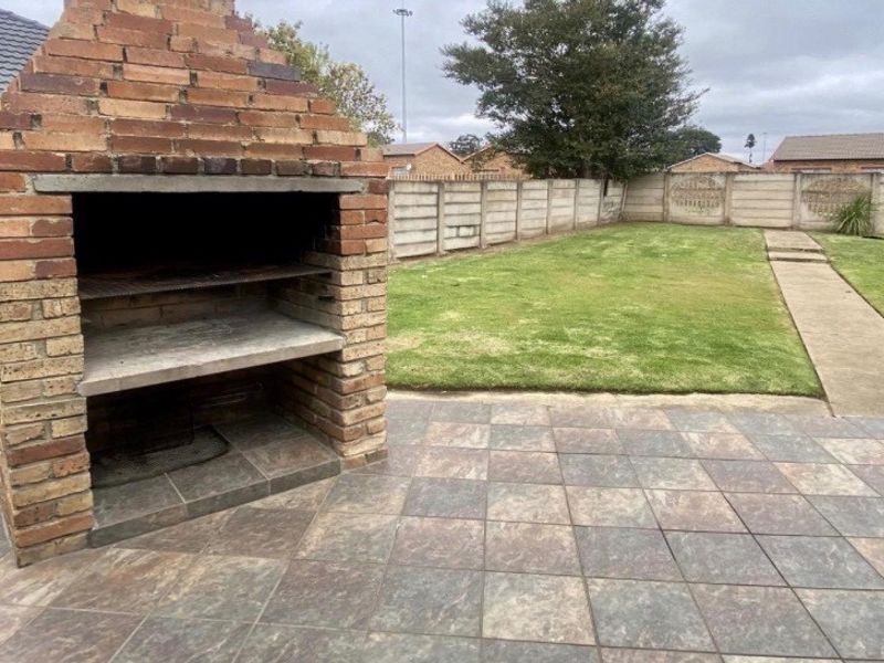 House For Sale in Komati, Middelburg - Photo 6