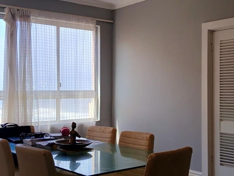 LUXURY SEA FACING PENTHOUSE with a Huge Courtyard - South Beach, Durban - Photo 8
