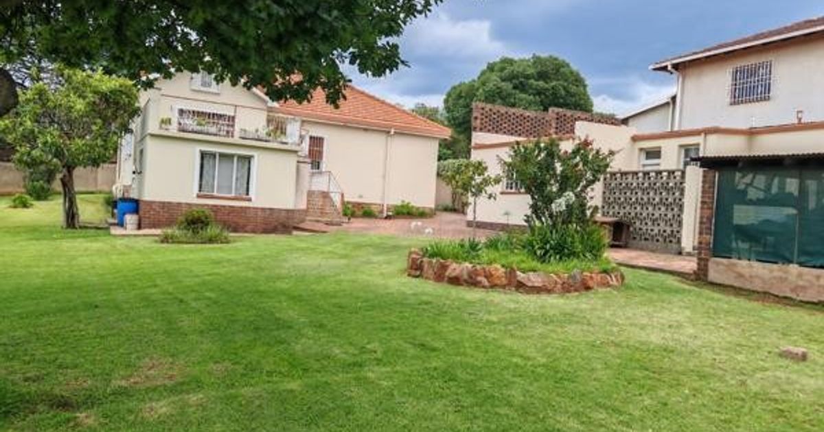 3 Bed House For Sale in Observatory | MyProperty Africa