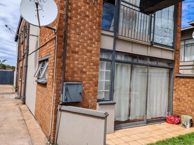 Commercial Property for sale in Kempton Park - Photo 4
