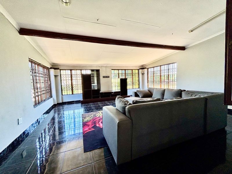 House For Sale in Bronkhorstbaai Dorp, Bronkhorstspruit - Photo 2