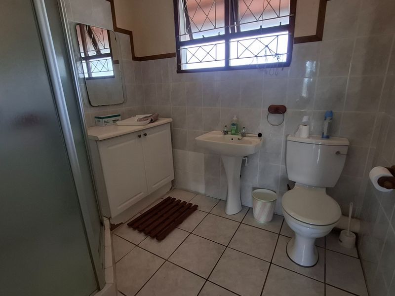 Shelly Beach beautiful apartment for Sale in Shelly Beach,, KwaZulu Natal - Photo 7