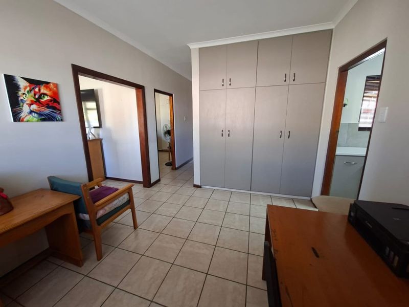 House For Sale in Heidelberg - Photo 9