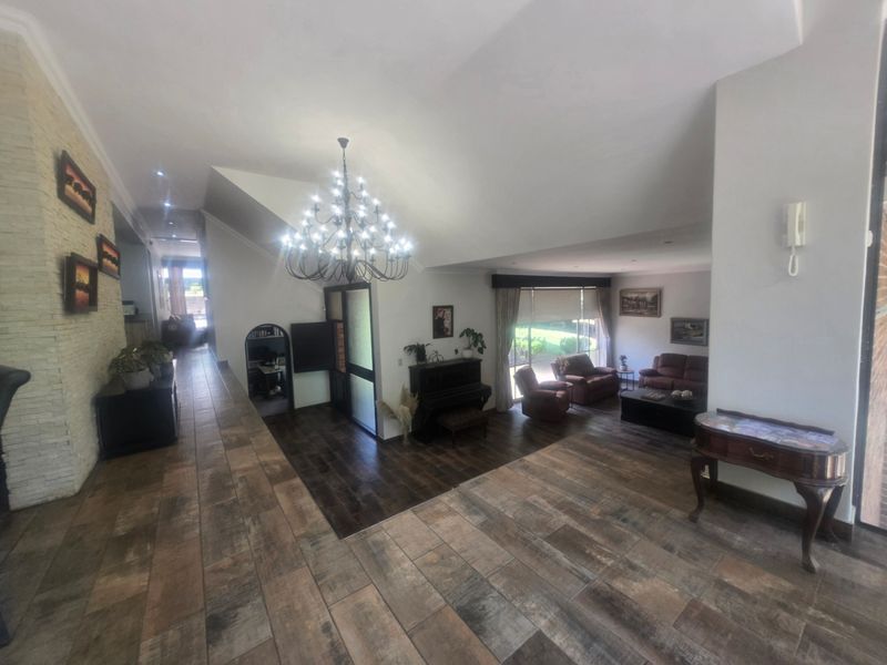 House For Sale in Hospitaalheuwel, Bethlehem - Sole Mandate - Photo 9