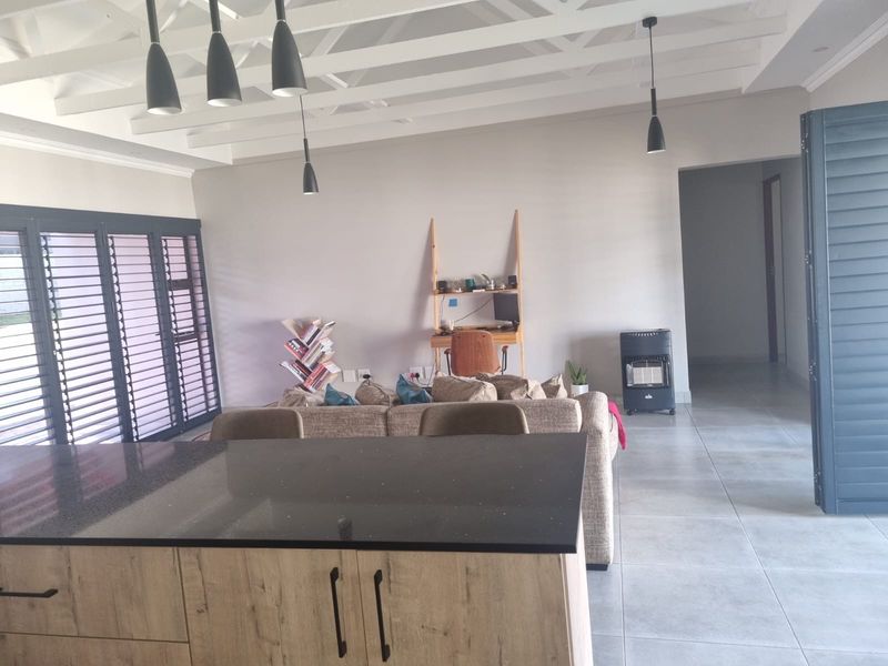 House For Sale in Stonehenge, Nelspruit - Photo 6