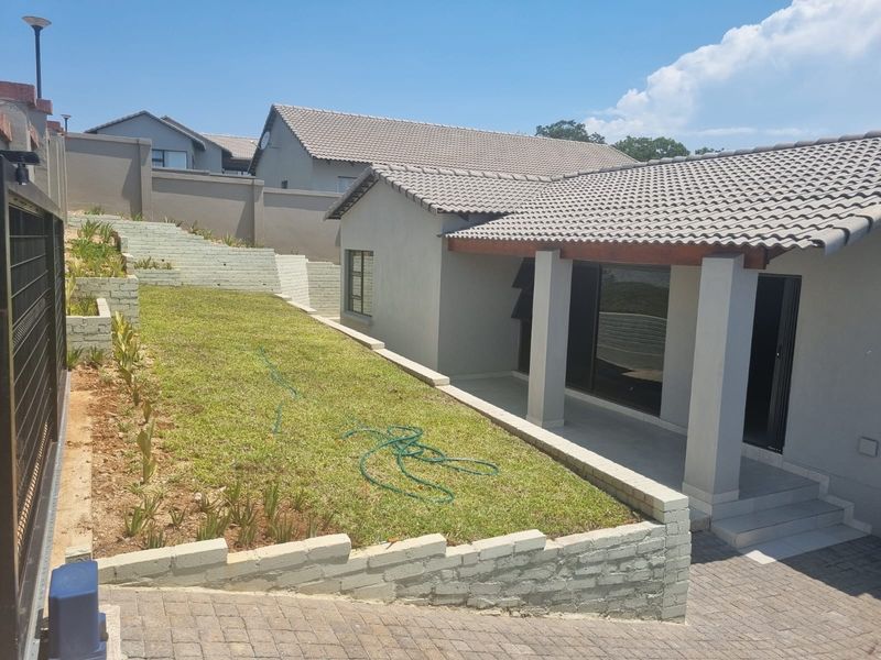 House For Sale in Stonehenge, Nelspruit - Photo 3
