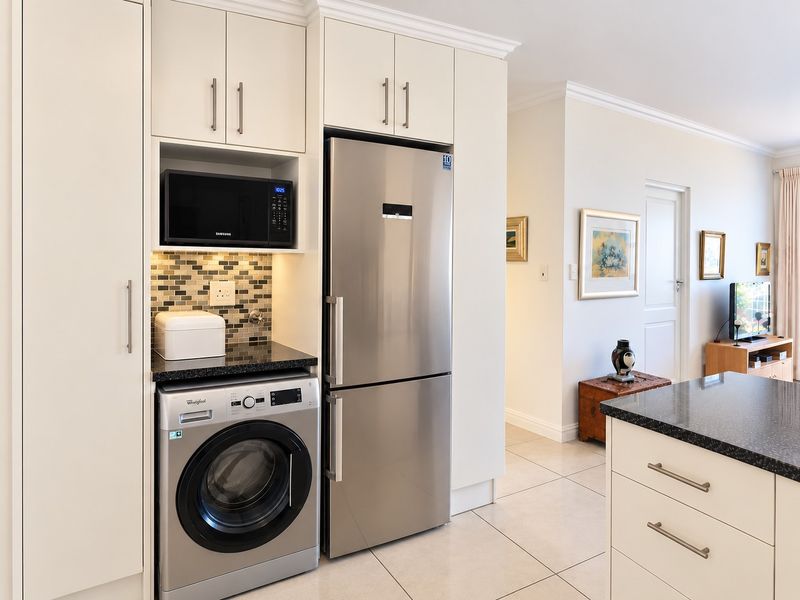 Life Looks Good From Here -Helderberg Manor Retirement Village - Photo 3