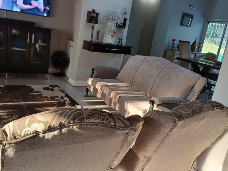 House For Sale in Aviary Hill, Newcastle, KwaZulu Natal - Photo 9