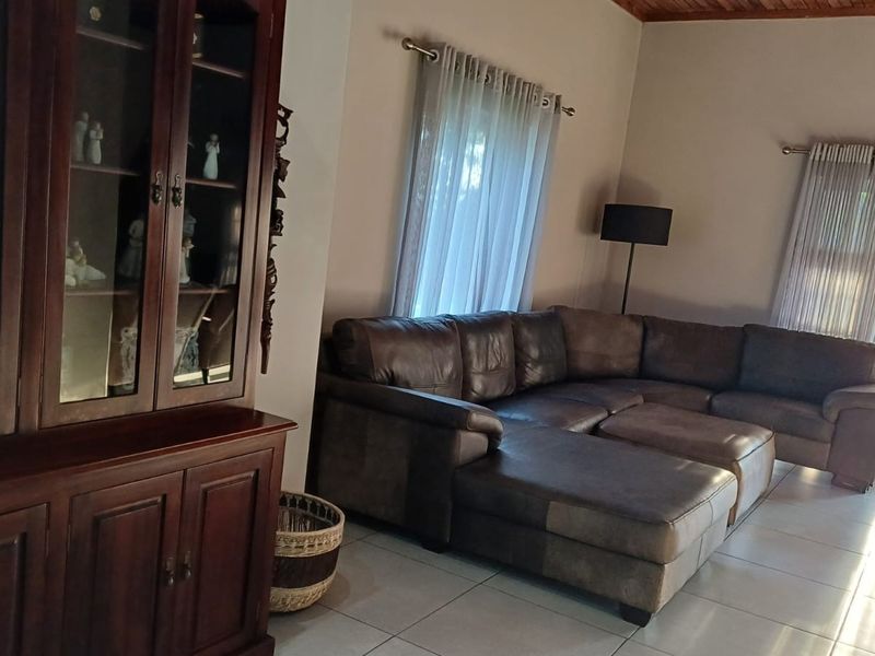 House For Sale in Aviary Hill, Newcastle, KwaZulu Natal - Photo 7