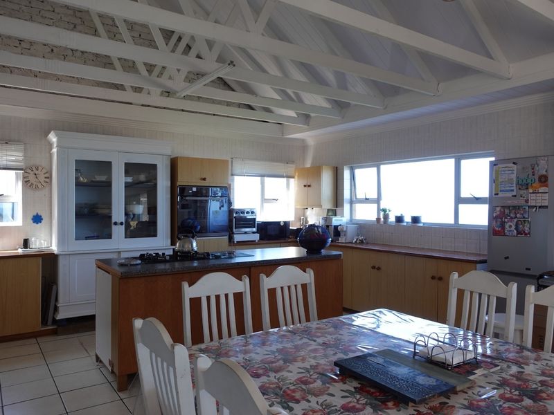 Stunning Ocean and Breaker Views Exceptional Single Level Living and Potential Flat - Photo 7