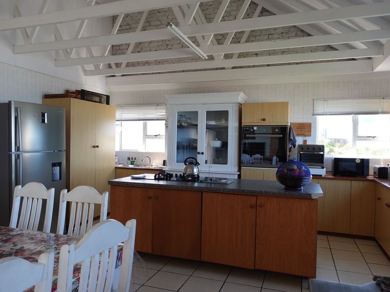 Stunning Ocean and Breaker Views Exceptional Single Level Living and Potential Flat - Photo 9
