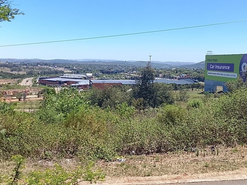 ERASMUSKLOOF | 1,500m2 VACANT STAND WITH EXCEPTIONAL POTENTIAL - Photo 2