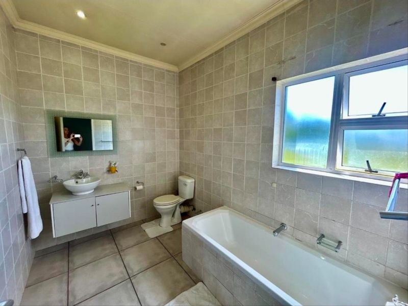 3 Bedroom Townhouse For Sale in Sonneveld, Brakpan - Photo 7