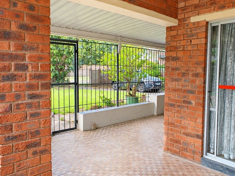 3 Bedrooms + Flatlet - Double the Living, Double the Value!  Arboretum, Richards Bay, KwaZulu Natal - Photo 3