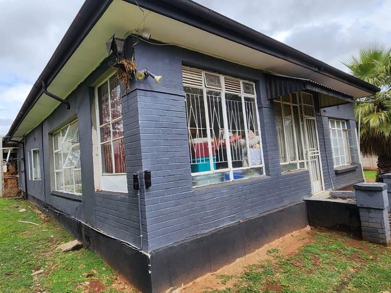 Brakpan Central house with flatlet, comfort living made easy - Photo 6