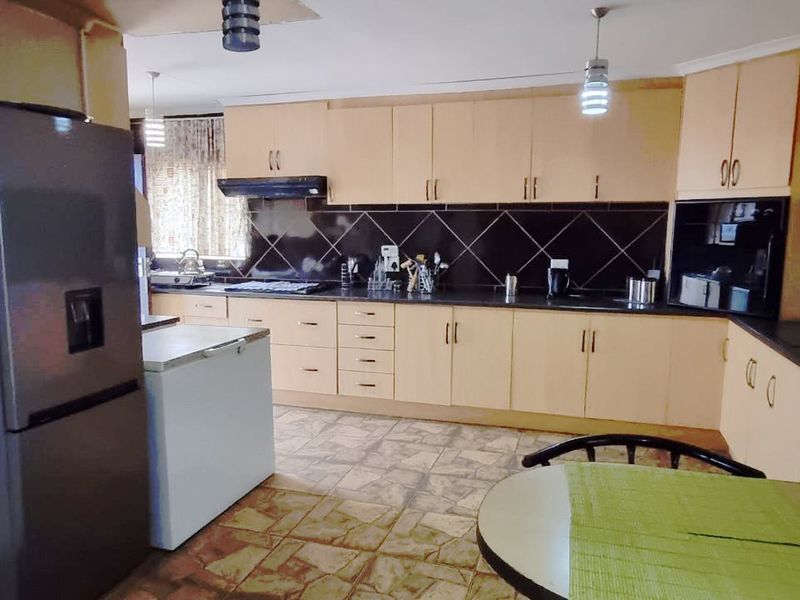 House For Sale in Windmill Park, Boksburg - Photo 7