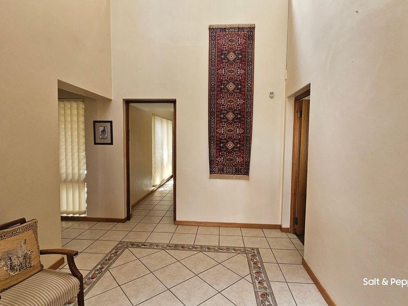 House For Sale in Magalieskruin, Pretoria - Photo 4