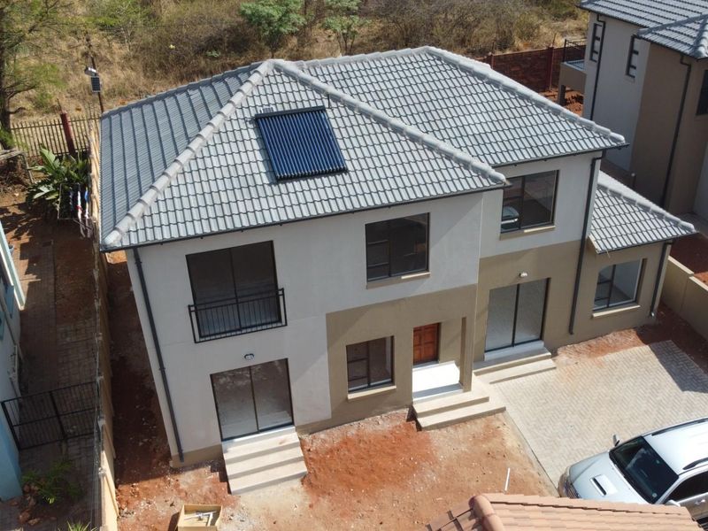 Development For Sale in Amandasig Akasia Gauteng - Photo 4
