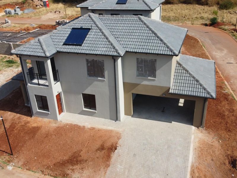 Development For Sale in Amandasig Akasia Gauteng - Photo 8