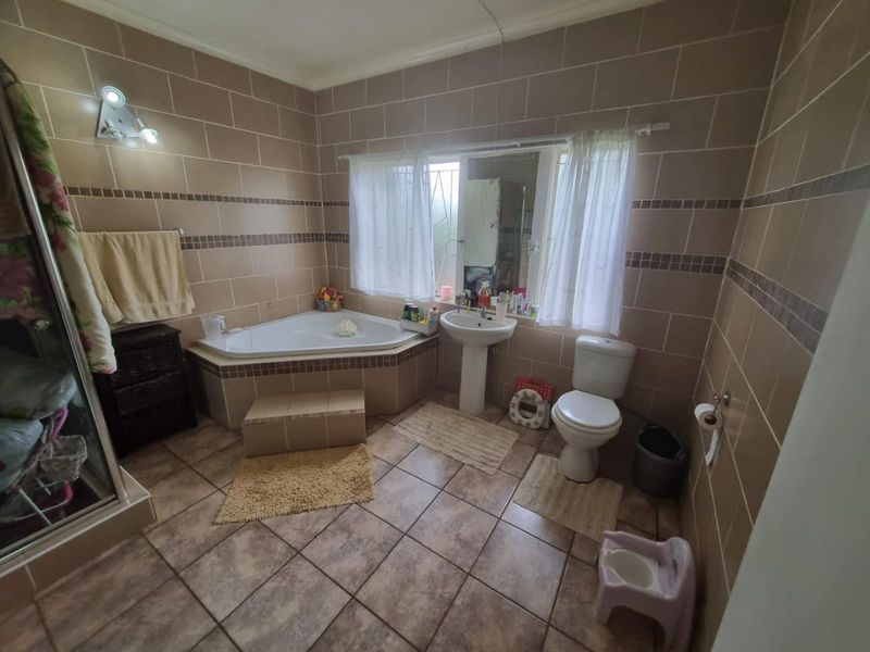 Farm for sale in Varkfontein AH, Bronkhorstspruit - Photo 9