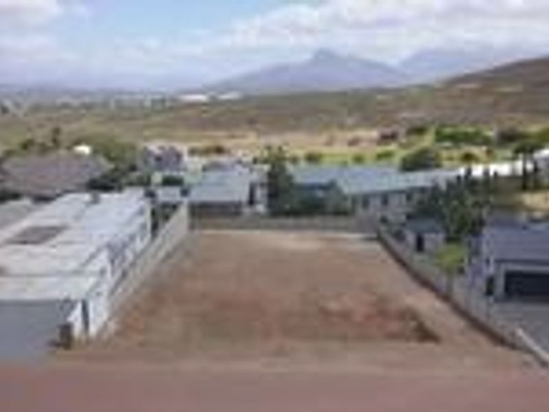 1000 sqm Vacant plot For Sale in Fairway Heights in Worcester - Photo 6