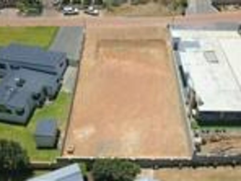 1000 sqm Vacant plot For Sale in Fairway Heights in Worcester - Photo 3