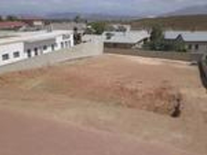 1000 sqm Vacant plot For Sale in Fairway Heights in Worcester - Photo 4