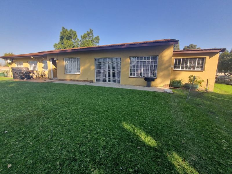 Farm for sale in Benoni Small Farms, Benoni - Photo 5