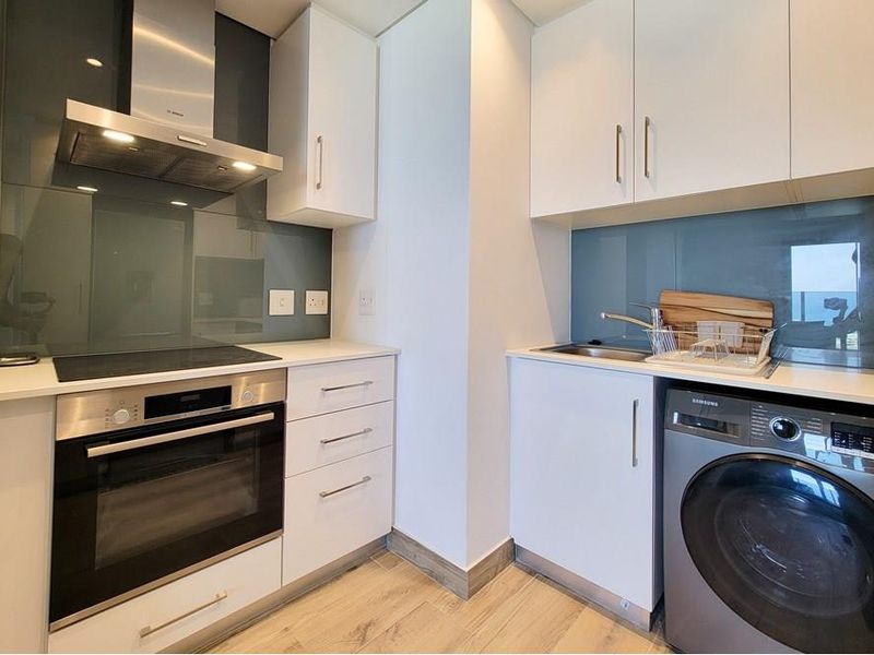 Luxurious 1-Bedroom Apartments at Oceans Apartments, Umhlanga - Photo 5