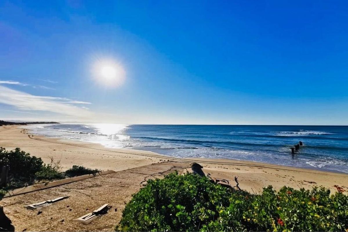 Rare Opportunity! Flat Vacant Stand 40m from the Beach with Ocean Views - Paradise Beach - Photo 5