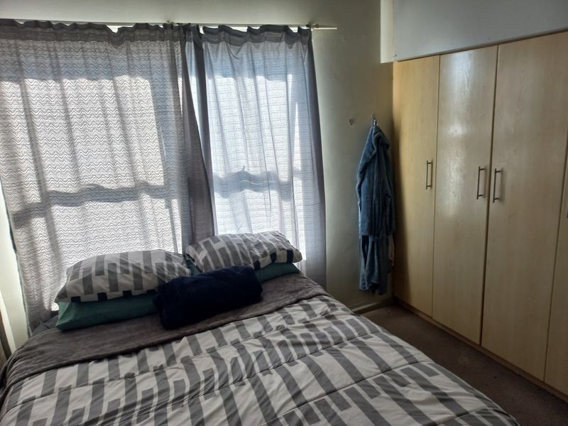 Investment for sale-Existing tenant / rental income - Photo 10