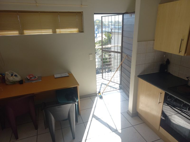 Investment for sale-Existing tenant / rental income - Photo 8
