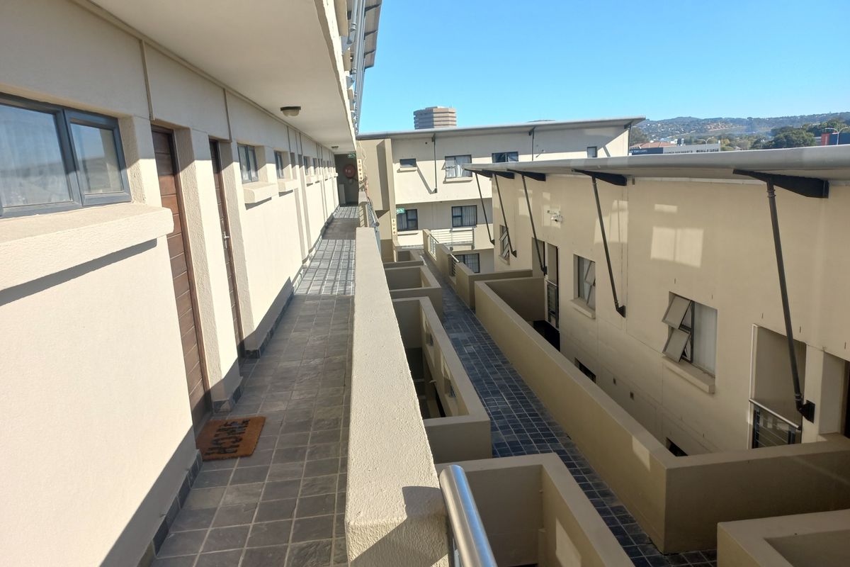 Investment for sale-Existing tenant / rental income - Photo 3