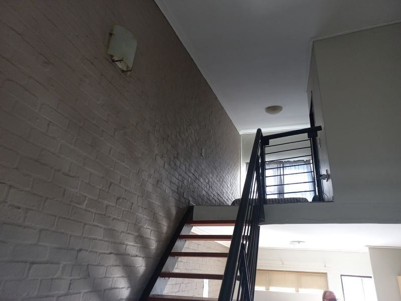 Investment for sale-Existing tenant / rental income - Photo 9