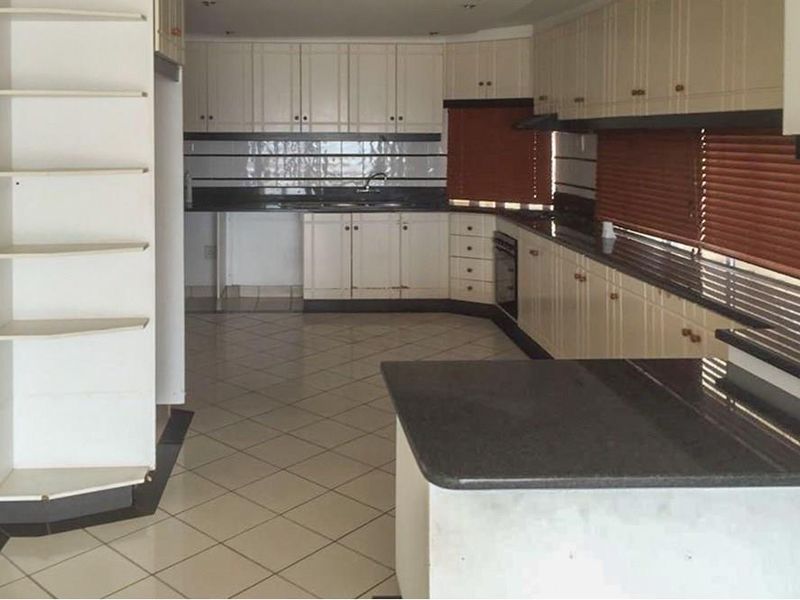 Apartment For Sale in La Mercy, KwaZulu Natal - Photo 10