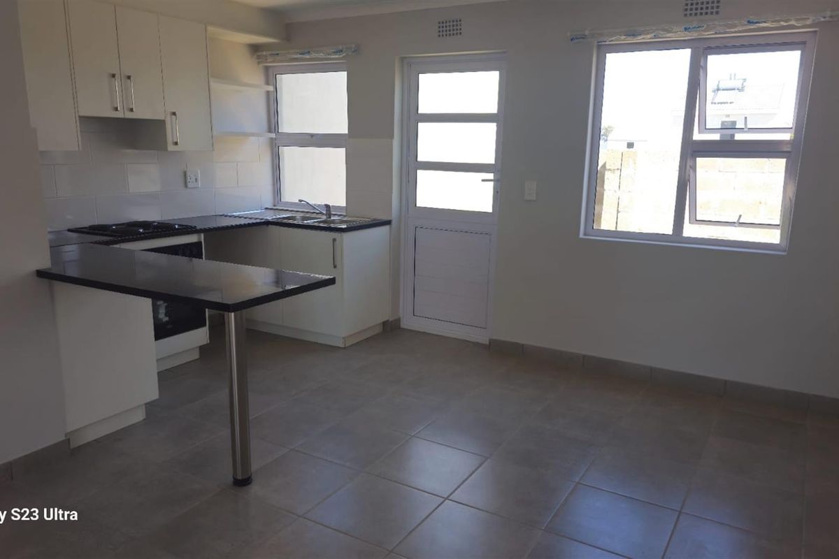 81 sqm 3 bed Duplex in Brand New Development  in Bardale Village, Blue Downs- All cost included - Photo 4