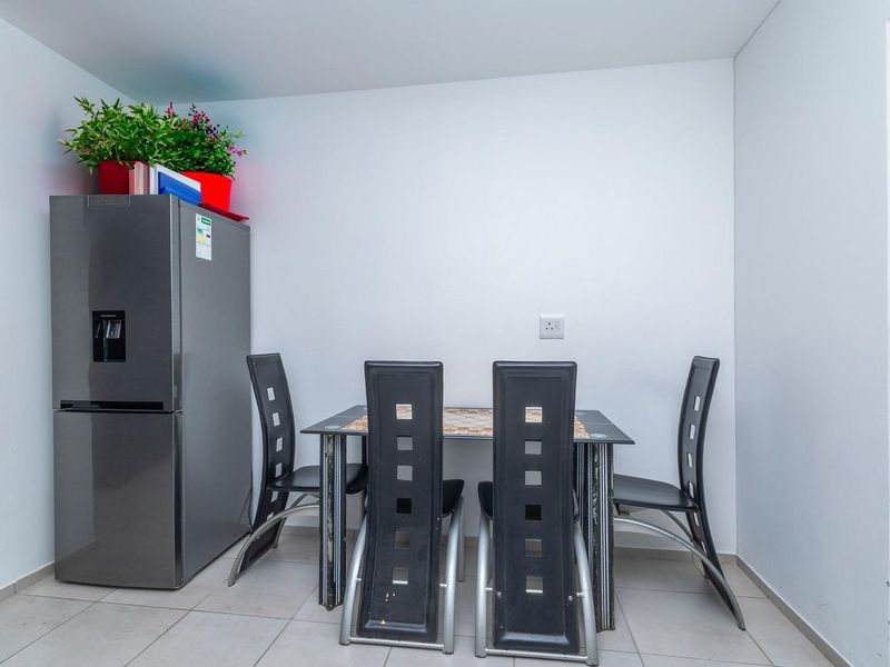 81 sqm 3 bed Duplex in Brand New Development  in Bardale Village, Blue Downs- All cost included - Photo 7