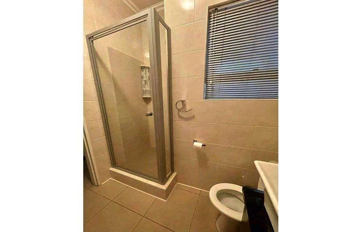 Twonouse For Sale in Vaalpark, Sasolburg - Photo 5