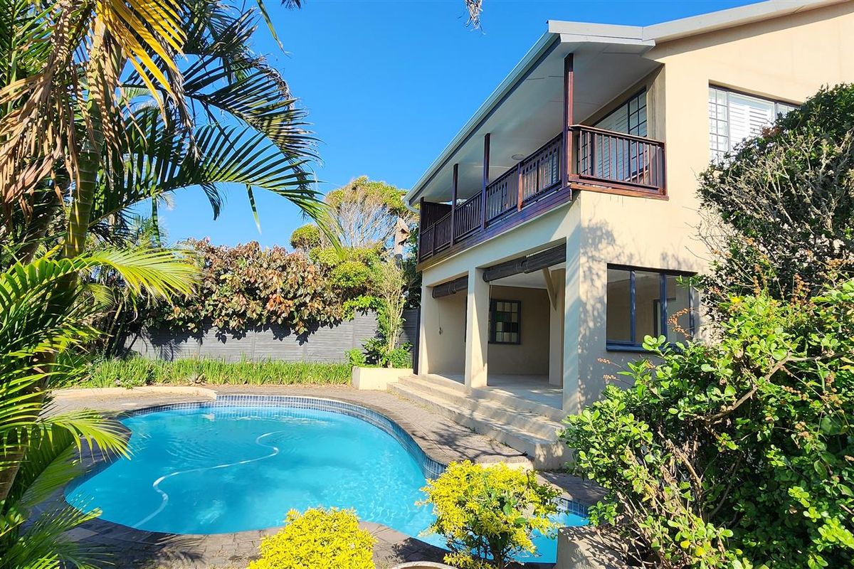 House For Sale in Umdloti Beach, Umdloti, KwaZulu Natal - Photo 2