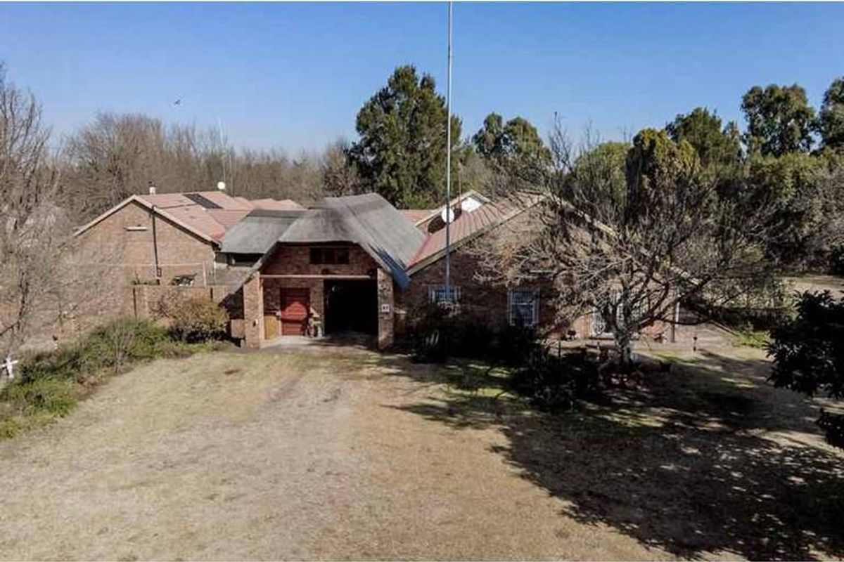 Farm/Small Holding for sale in Grootvaly, Springs - Photo 3