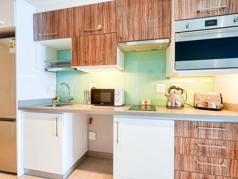 Luxury Studio Apartment for sale in Umhlanga, KwaZulu Natal - Photo 10