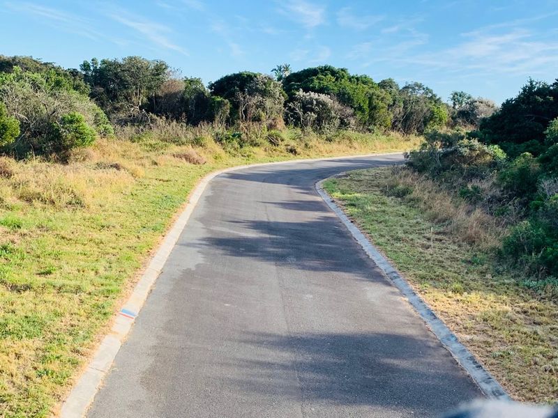 Vacant Corner Erf for Sale - Bonza Views, Beacon Bay!!!! - Photo 8