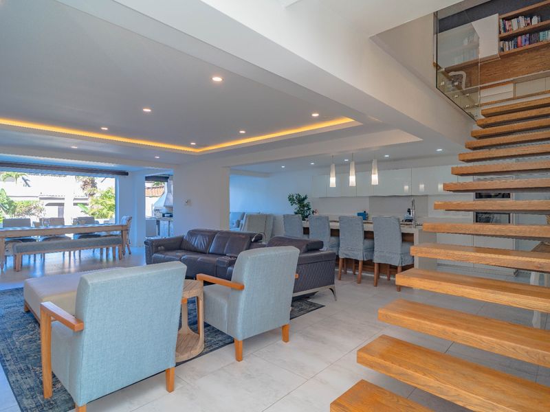 Townhouse For Sale in Umhlanga Central, Umhlanga, KwaZulu Natal - Photo 5